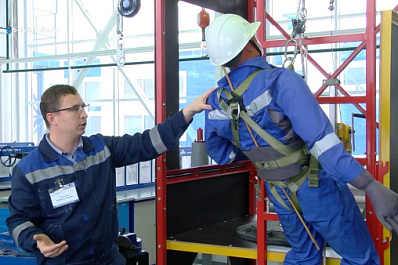 На предприятиях Самарской области сотрудников обучают с помощью стресс-тренажеров и VR