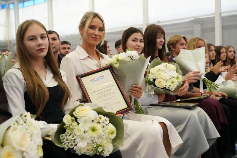 Вячеслав Федорищев встретился с легендарными спортсменами региона, тренерами и молодыми талантами  