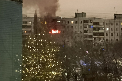 Появились фотографии пожара в квартирах многоэтажки на Карла Маркса в Самаре