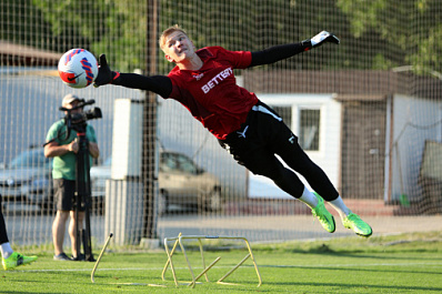 РПЛ перенесла матчи "Крыльев Советов" с "Сочи" и "Уфой"