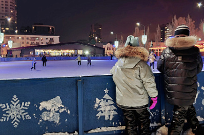 В Самаре в конце декабря зальют два ледовых катка на площади Куйбышева