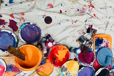 Картины, приглашающие к размышлениям: в Самаре проходит выставка произведений Ларисы Наумовой