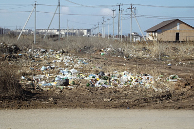 Несанкционированной свалкой из строительного хлама в посёлке Волжском займётся прокуратура