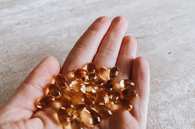 Терапевт рассказал об опасности бесконтрольного приема витаминов