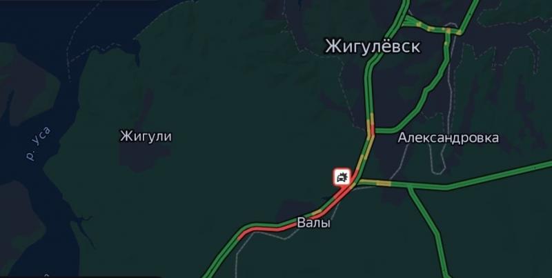 В Самарской области из-за ДТП временно ограничено движение по участку трассы М5