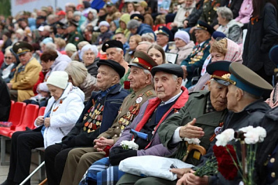 Губернатор Вячеслав Федорищев обратился к жителям Самарской области по случаю Дня пожилых людей