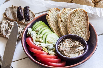 Съедобный конструктор: самарцы "полакомились" необычным паштетом