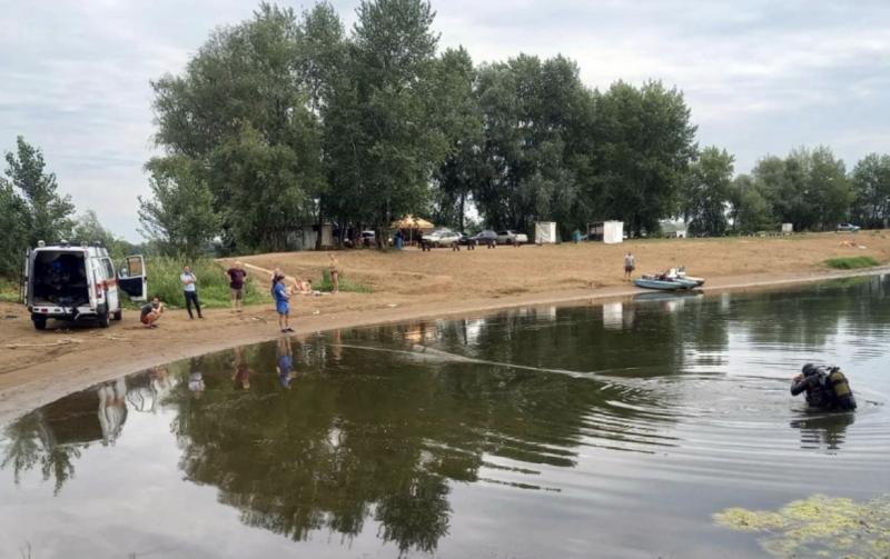 В Самарской области водолазы два часа искали тело мужчины