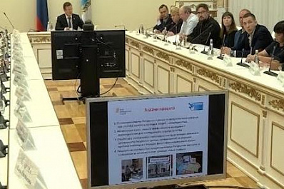 Дмитрий Азаров встретился с руководителями НКО, победивших в конкурсе президентских грантов