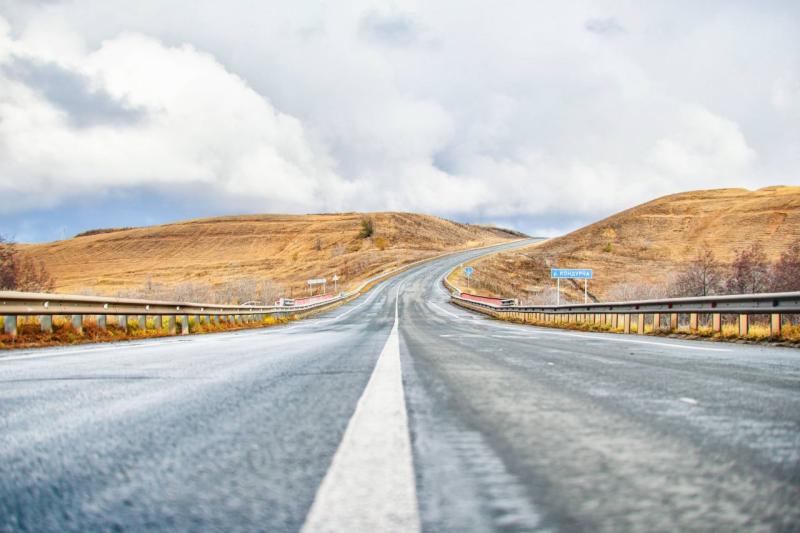 Жители Самарской области могут поделиться мнением о качестве ремонта дорог по нацпроекту 