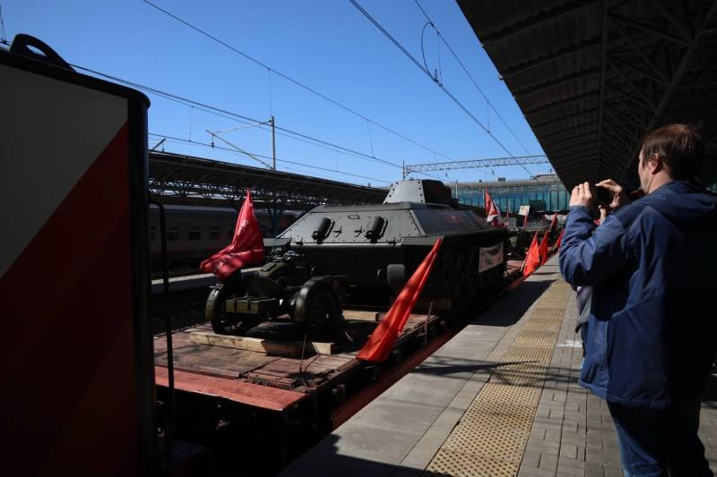 В Самару прибыл "Паровоз Победы"