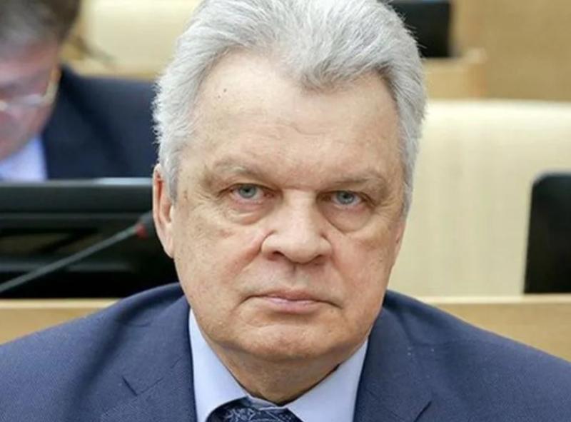 Депутат ГД Виктор Казаков поддержал позицию губернатора Дмитрия Азарова в отношении пересмотра тарифов на обслуживание газового оборудования