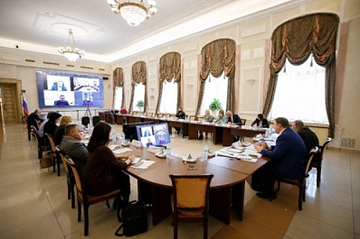 Общественники обсудили национальные проекты 