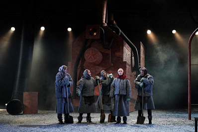 "СамАрт" показал премьеру сезона на международном фестивале в Санкт-Петербурге