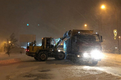 К уборке региональных дорог от снега в Самарской области привлечено более 550 единиц техники