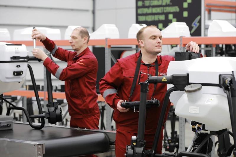 Владимир Путин утвердил перечень поручений по итогам совещания по БАС в Тольятти