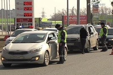 Патрулирование улиц и рейды по магазинам: как проверяется соблюдение режима самоизоляции в Самарской области