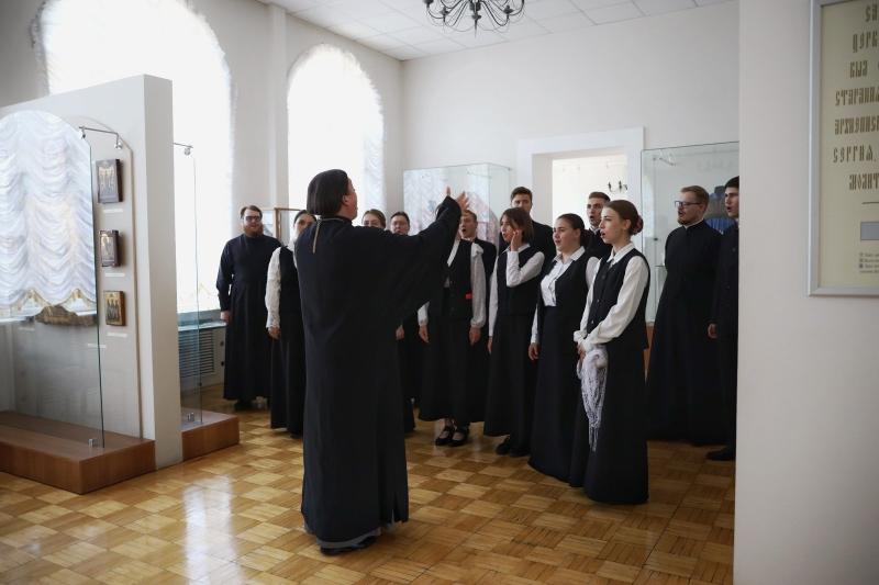 Святое дело: самарское духовенство поддерживает семьи военнослужащих