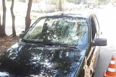 В Самаре на улице Нагорной парень сбил 64-летнего мужчину