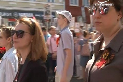 9 Мая по главной площади Самары прошли представители крупнейших предприятий области