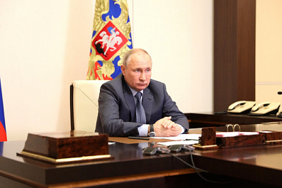 Владимир Путин распорядился представить казанских учителей к госнаградам