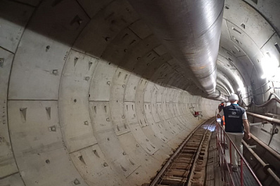 На станции метро "Театральная" обустроили 890 метров левого перегонного тоннеля