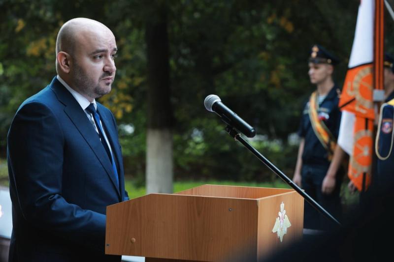 Самарский губернатор передал дроны на передовую и наградил бойцов спецназа