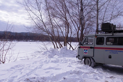 Спасатели Самарской области заявляют об опасности выхода на лед