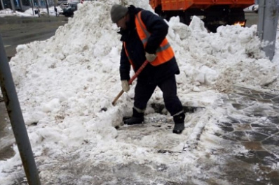 Региональные структуры, ответственные за жизнеобеспечение, переведены на усиленный режим работы