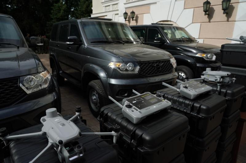 В 2025 году по поручению губернатора Вячеслава Федорищева в зону СВО из Самары отправлено 4900 БПЛА