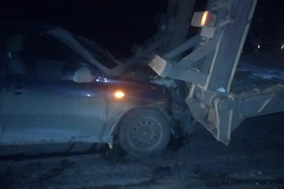 Калина залетела под фуру на трассе под Самарой