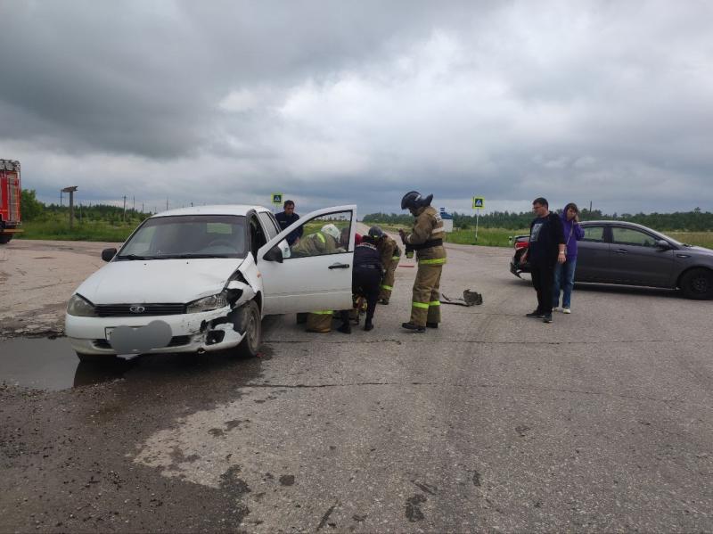 В Самарской области 22 июня в ДТП с двумя легковушками пострадал человек