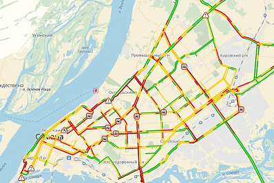 Самарцы встречают климатическую зиму в дорожных пробках