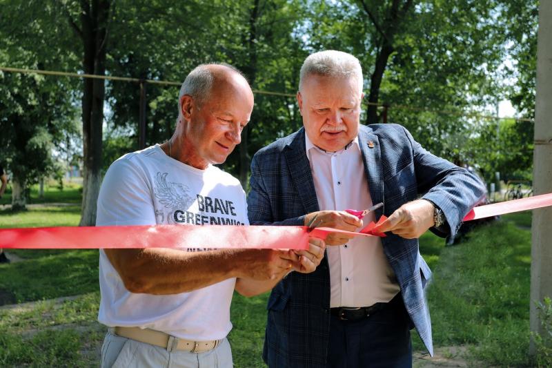 ТОАЗ поддержал установку спортивной площадки в селе Зелёновка