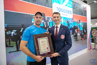 Спортсмены Самарской области установили рекорд по гребле в рамках выставки "Россия"