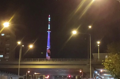 На самарской телебашне включали специальную подсветку в честь Курской битвы
