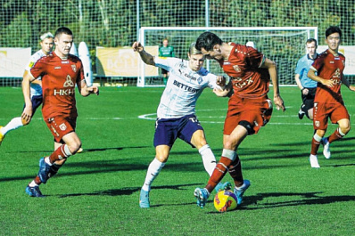 "Крылья Советов" с разгромным счетом проиграли казанской команде в контрольном матче