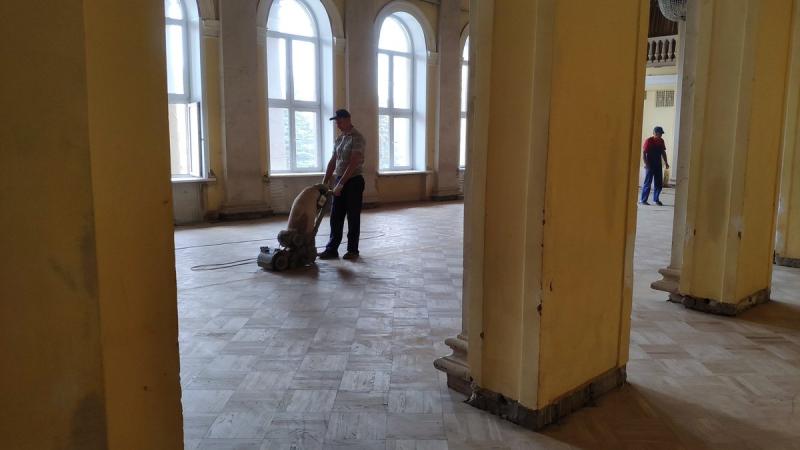 В Самаре приступили к ремонту ДК "Металлург"