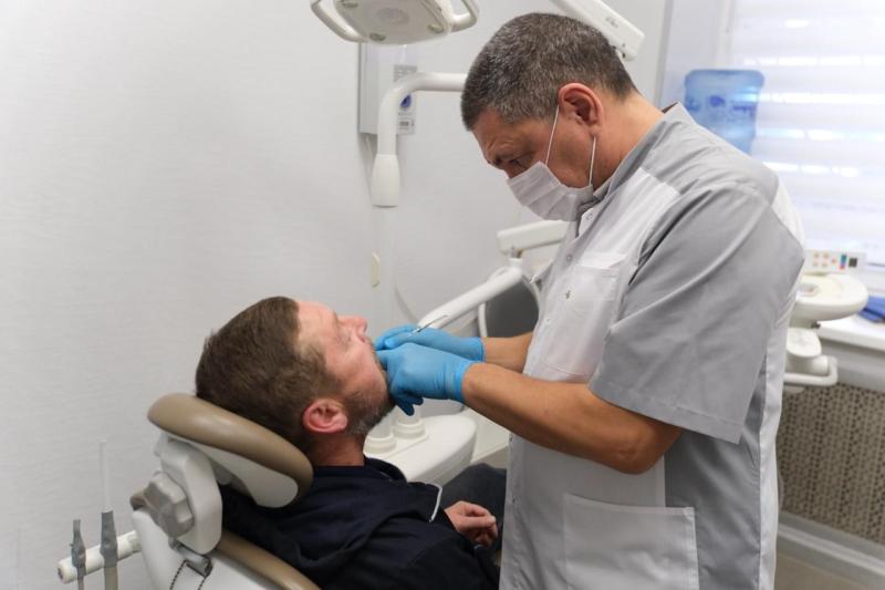 В Самарской области 70 ветеранам СВО бесплатно провели зубопротезирование