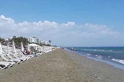 Отпуск - 2025: женщины выбирают отдых на море, мужчины - дома