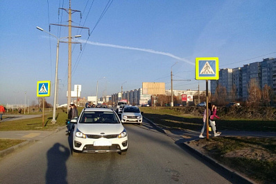 В Тольятти 12-летний мальчик на самокате попал под колеса иномарки