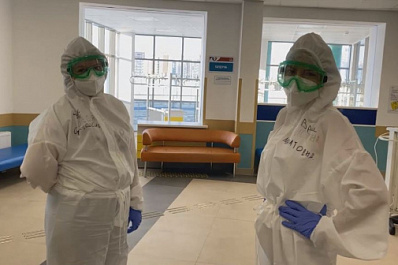 Самарские медики начали получать допвыплаты за работу с COVID-19 в праздники