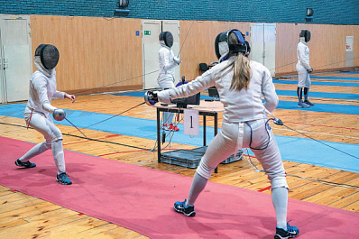 Скрестили клинки: в Самаре сражались кандидаты в сборную страны по фехтованию