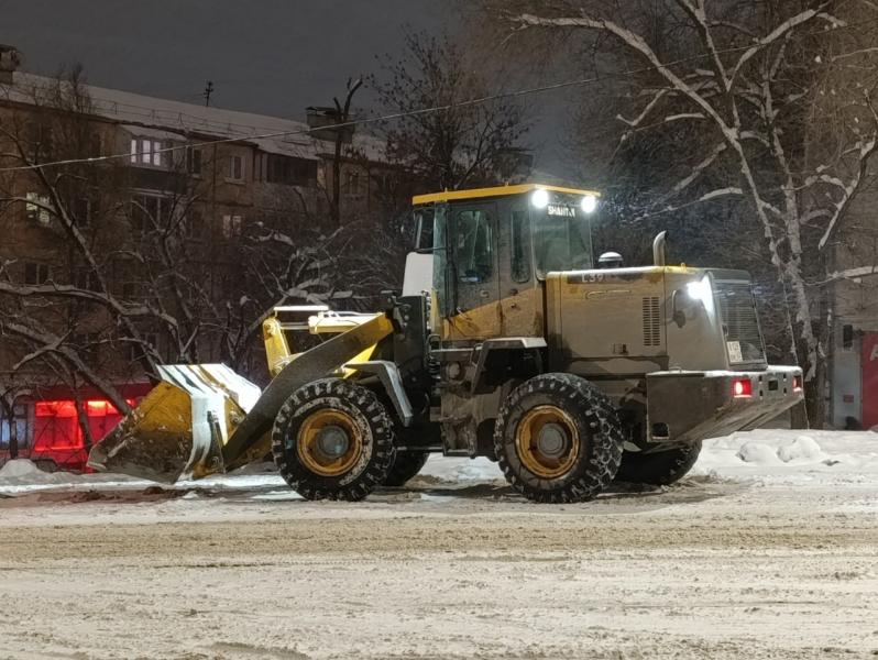 Более 660 единиц спецтехники выйдут на региональные трассы Самарской области зимой