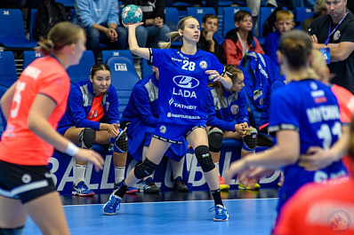 Гандбольная "Лада" удачно стартует в чемпионате суперлиги