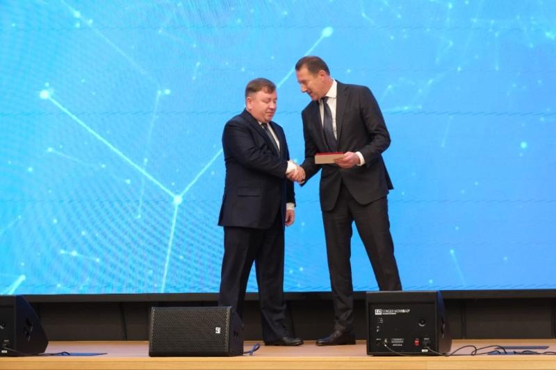 Праздничные перемены: крупное самарское предприятие сменило главу