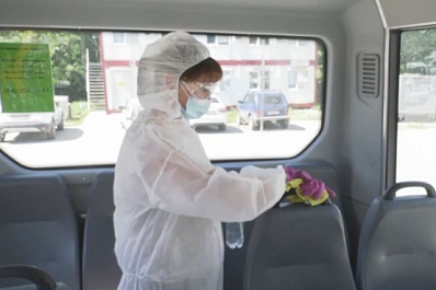 Общественный транспорт в Самарской области дезинфицируют специально обученные люди