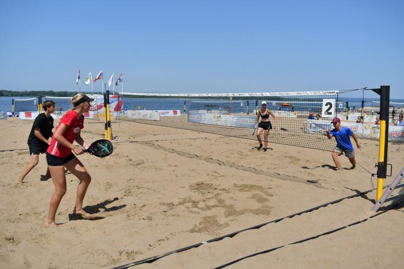 В Самаре завершилось первенство России по пляжному теннису среди юниоров и юниорок