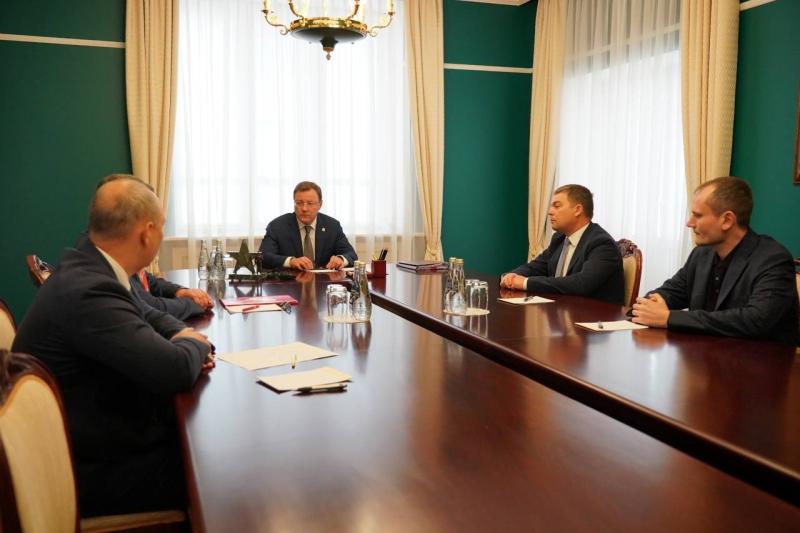 Дмитрий Азаров обсудил с кандидатами на пост губернатора вопросы развития региона
