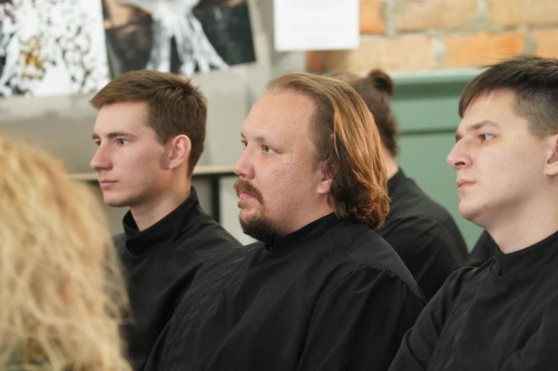 Вячеслав Федорищев встретился со студентами Поволжской академии образования и искусств имени Святителя Алексия, Митрополита Московского